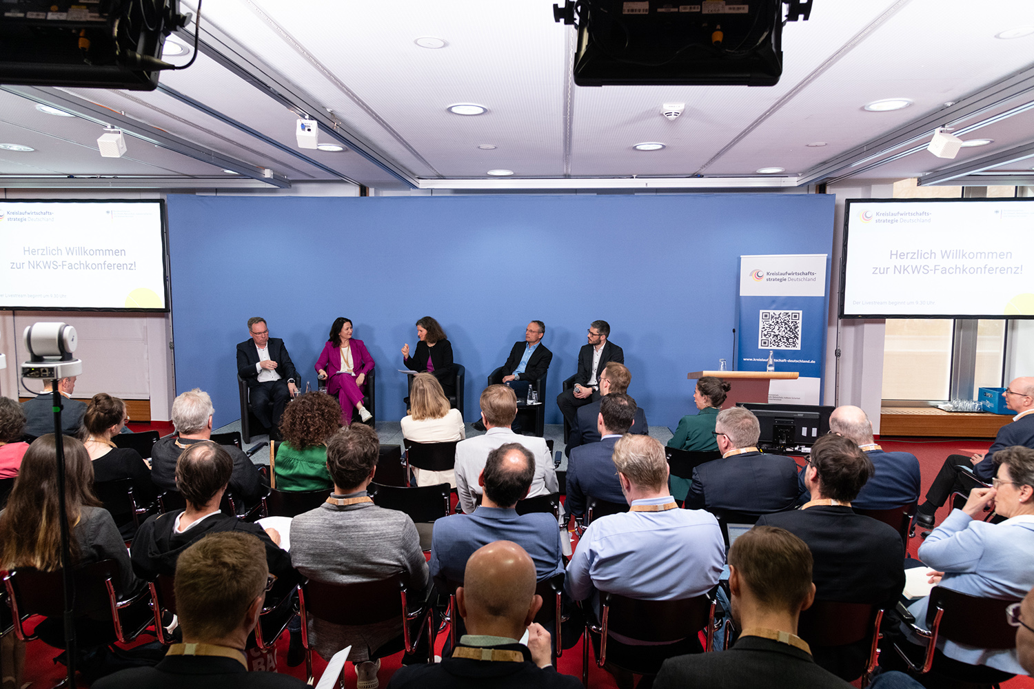 Panel: Die Umsetzung der NKWS – Perspektiven aus Wirtschaft, Wissenschaft und Zivilgesellschaft; Copyright VDI ZRE/BMUV Panel: Die Umsetzung der NKWS – Perspektiven aus Wirtschaft, Wissenschaft und Zivilgesellschaft; Copyright VDI ZRE/BMUV